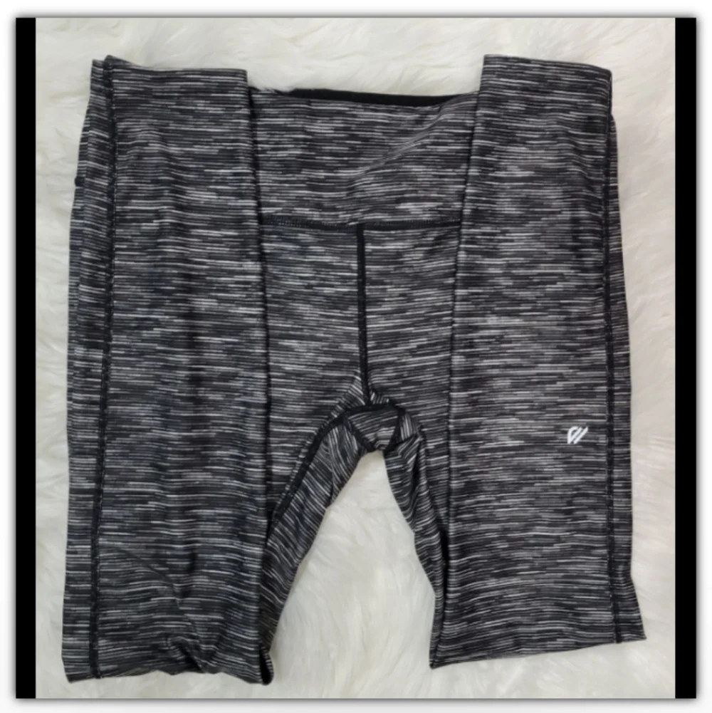 Eddie Bauer leggings size medium
